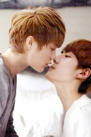 ปกนิยาย รักนะไอ้พี่ตัวเล็ก hunhan❤