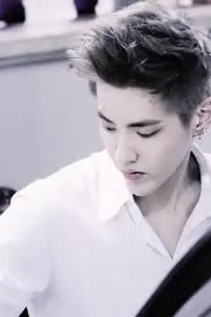 ปกนิยาย Over and over