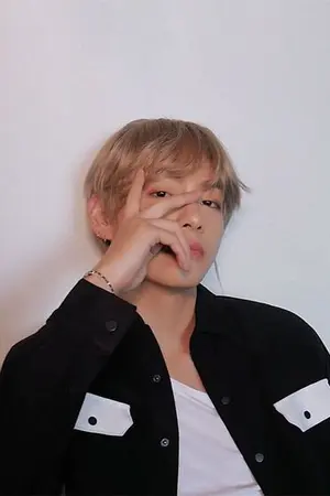 ปกนิยาย BTS x You ｂｕｂｂｌｅ░ｍｉｌｋ░ＴＴ ツ