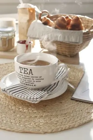 ปกนิยาย Lizzie's Afternoon tea