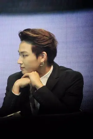 ปกนิยาย | GOT7 | L O VE HOST #BNior