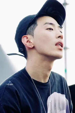 ปกนิยาย [answer is you] พังกำแพงใจ