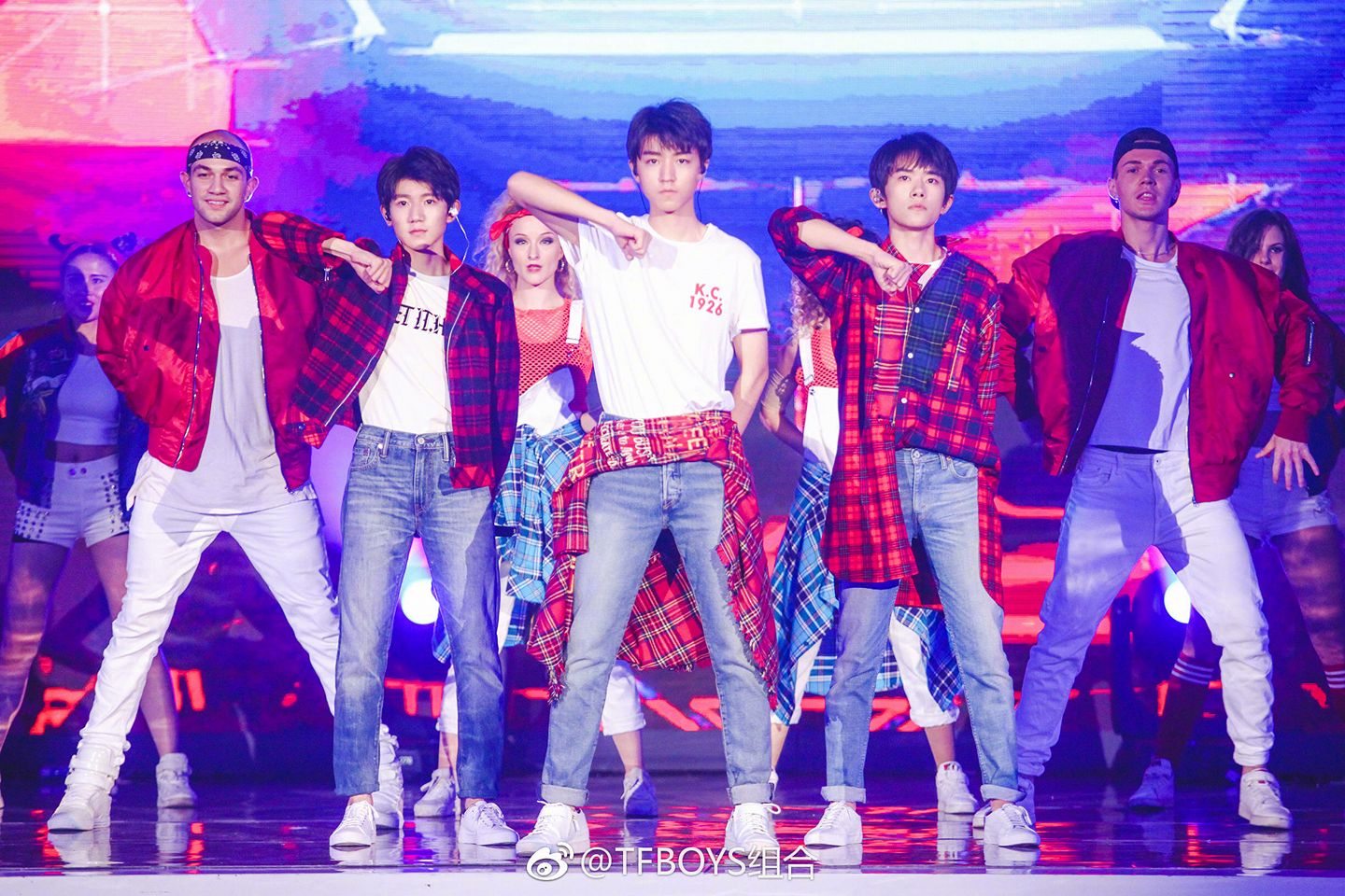 ชอบ TFboys คนไหนกัน