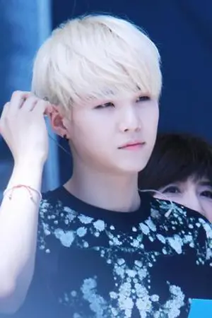 ปกนิยาย Tiktok เสียงหัวใจยัยแฝดคนละฝา (fic snsd bts monstax)