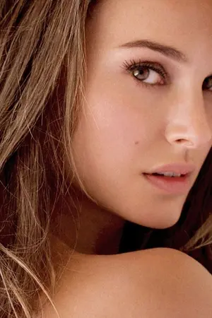 ปกนิยาย เมื่อรักมากับเสียงปืน...