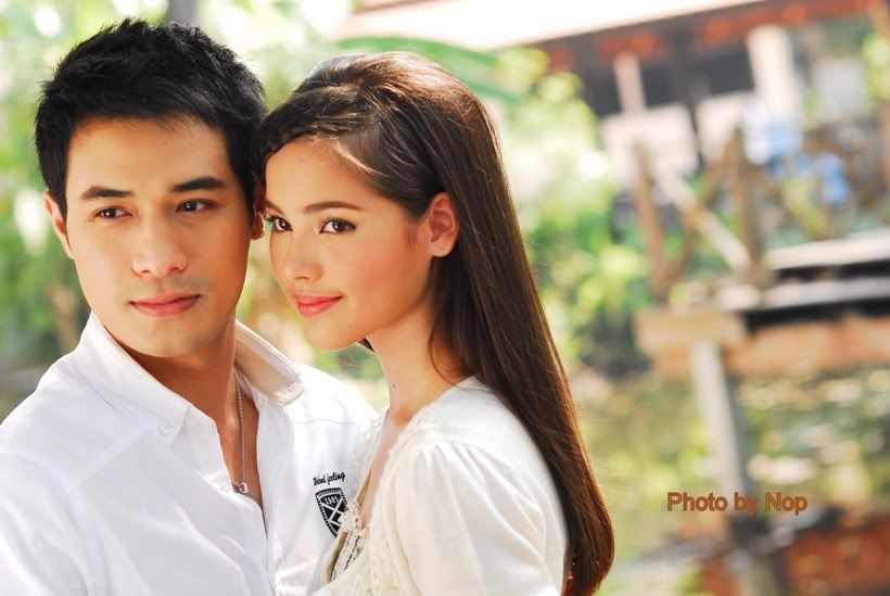 Лакорн никогда не. Законная жена лакорн 2011. Lakorn ИД. Алая Плюмерия лакорн. Лакорн роза.