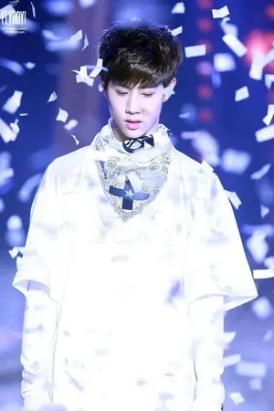 ปกนิยาย (MARK×YOU) ft.got7 อย่าคิดสะให้ยากว่าฉันจะรักนาย