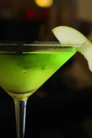 ปกนิยาย [Avengers Au One Short] Apple Martini [Stony]