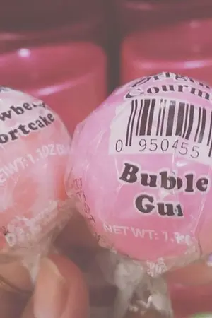 ปกนิยาย bts ☆ I swallowed the bubblegum ☆ fem! kookv