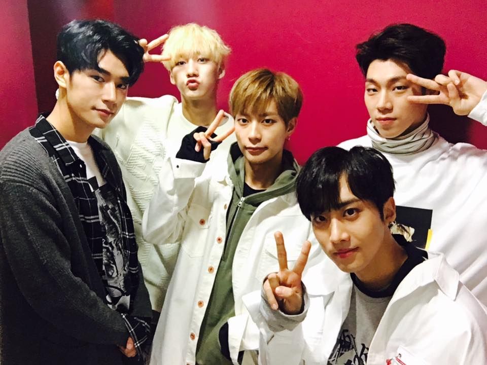 #KPOP #크나큰 #KNK ประวัติ+รูป บอยแบนด์น้องใหม่ KNK บอยแบนด์ที่มีส่วนสูง