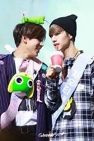 ปกนิยาย senior มาร์คฮยองรับรักแบมเถอะ