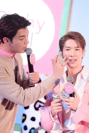 ปกนิยาย CathyDollGxxodJo ปาดปุ๊บเนียนปั๊บแล้วรักยัง?