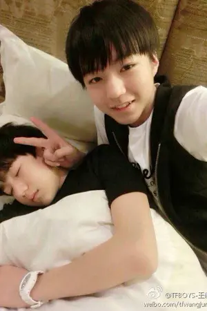 ปกนิยาย [TFBOYS] แก่แดด