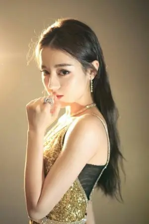 ปกนิยาย หลัน​จู​จู​ ย้อน​เวลา​มา​เป็น​นาง​ร้าย​
