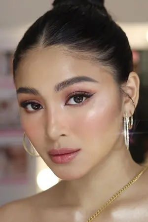 ปกนิยาย ลี่อิงโยว