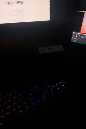 ปกนิยาย 1 2 : 134340  O ’ c l o c k