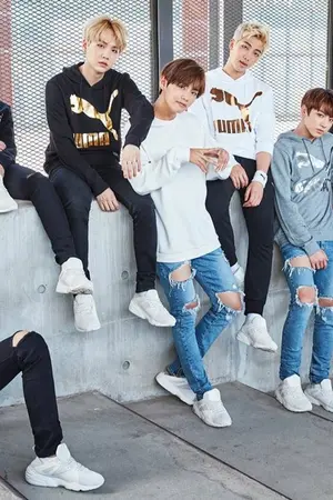 ปกนิยาย BTS X YOU : LOVE IS DANGEROUS