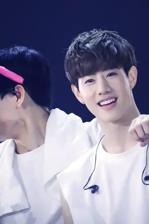 ปกนิยาย โรงเรียนมัธยมJYP (marknior jackbam 2jae)