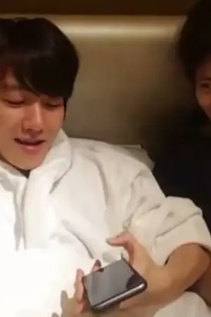 ปกนิยาย Love Buddy พี่จะดูแลน้องเอง {CHANBAEK}