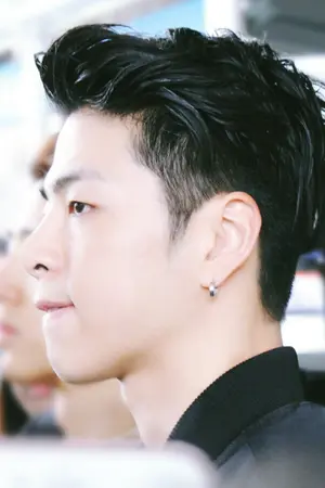 ปกนิยาย [iKON] 9 Years #จุนฮเวผู้นกมาเก้าปี [Jundog ft.iKON]