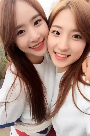 ปกนิยาย Sister [ Eunseo x Seola ] 2Seo Feat.WJSN