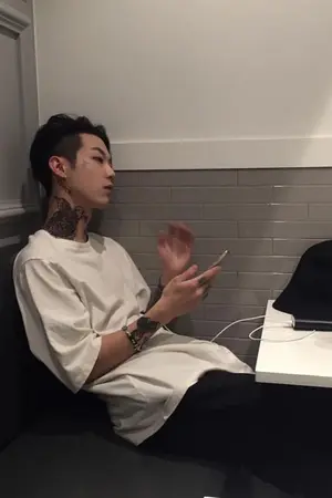 ปกนิยาย ฉลามกินเด็ก (Yaoi)