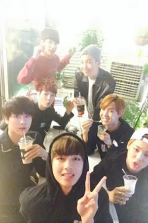 ปกนิยาย BTS | Keeping Up With the Kims [Namjin, ALLV] #ฟิคคุณพ่อคิม