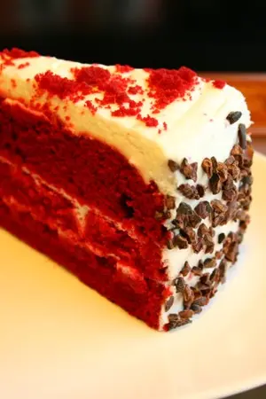 ปกนิยาย เค้กชิ้นสุดท้ายของเขากับฉัน