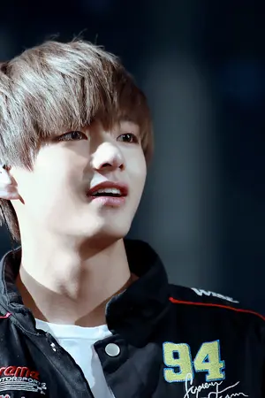 ปกนิยาย BTS V : เธอมันก็แค่....ของเล่น [END]