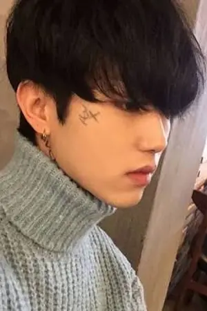 ปกนิยาย รุ่นพี่มาดนิ่งสุดฮอต