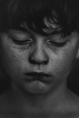 ปกนิยาย โย่งผู้อาภัพ : เด็กชายผู้เก็บทารกมาเลี้ยงจากถังขยะ ( Yaoi )