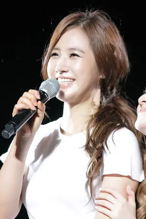 ปกนิยาย พี่ว้ากสายโหดกับยัยเด็กจอมหยิ่ง (Snsd Yulsic)