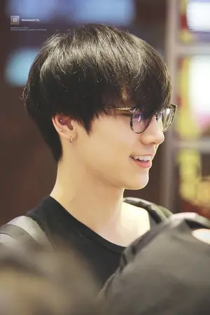 ปกนิยาย TUESDAY • วันอังคารของเตนล์ • [JaeTen, DoTen, xxxTen]