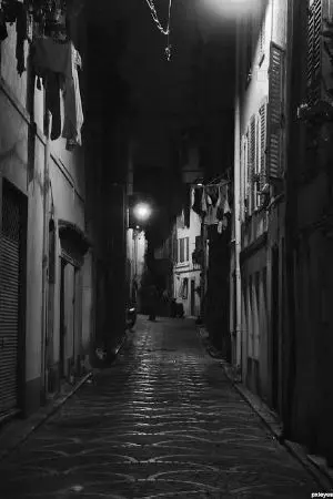 ปกนิยาย Becareful Behind