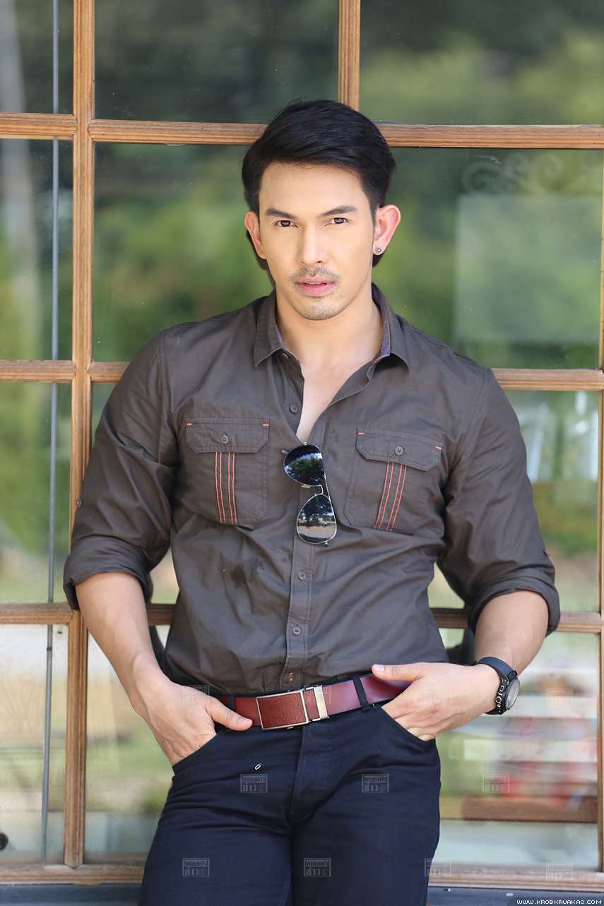 Aum thailand actor
