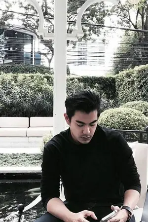 ปกนิยาย เพียงใกล้ (มี E-book)