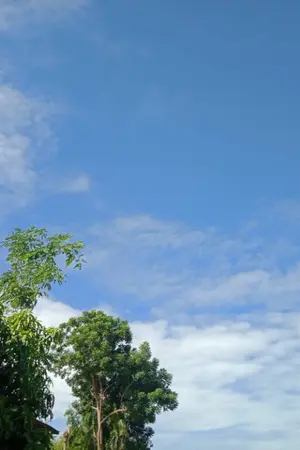 ปกนิยาย เมื่อฉันมีโลกอีกใบหนึ่ง