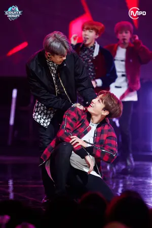 ปกนิยาย [ FIC BTS ] #จอนfunboy || KOOKMIN