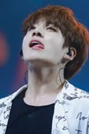 ปกนิยาย [BTS JUNGKOOK X YOU] ยัยเด็กบ้าหยุดน่ารักซะที