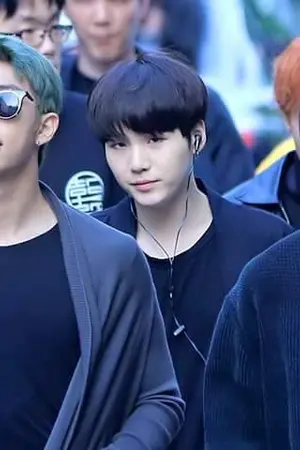 ปกนิยาย [BTS SUGA X YOU] ขอโทษนะครับ ยัยเด็กนี้ของผม