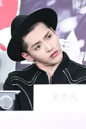 ปกนิยาย Mafia Agitation Love รักวุ่นวายนายมาเฟีย fic.exo (Kris x You)