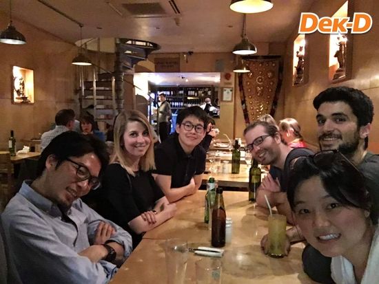 เพื่อนร่วมคลาส LSE จากเกาหลีใต้ ญี่ปุ่น อเมริกาและสวิตเซอร์แลนด์ 