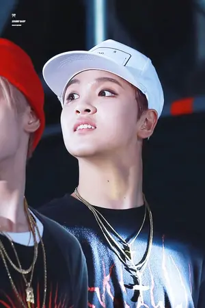 ปกนิยาย Birthday party Lee donghyuck