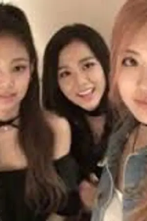 ปกนิยาย [Blackpink x BTS]Help me!!ช่วยด้วยฉันอยู่กับผี