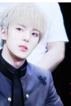 ปกนิยาย Stray away เกมของฉันต้องพลัดกันรัก