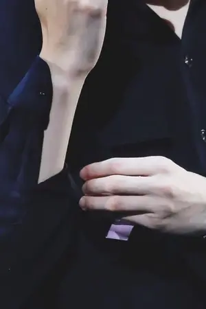 ปกนิยาย THRUST - LINHO (RE-WRITE)