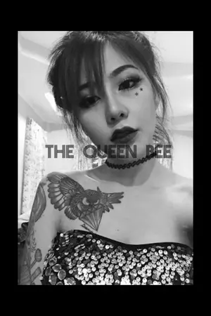 ปกนิยาย The Queen bee รักต้องลอง