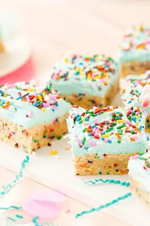 ปกนิยาย วิลเลจหมู่บ้านกับสารกลายร่าง