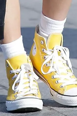 ปกนิยาย converse high