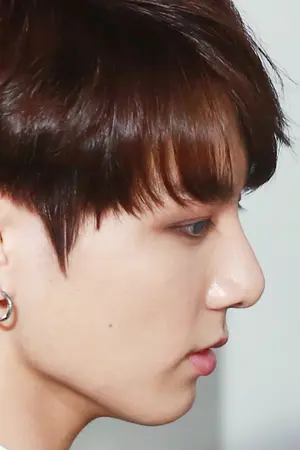 ปกนิยาย Strange Heart